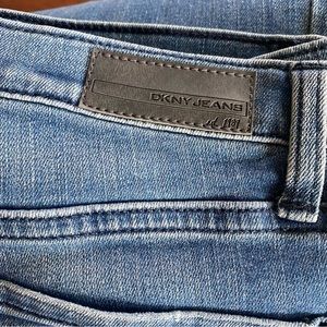 DKNY Soho Skinny Jeans